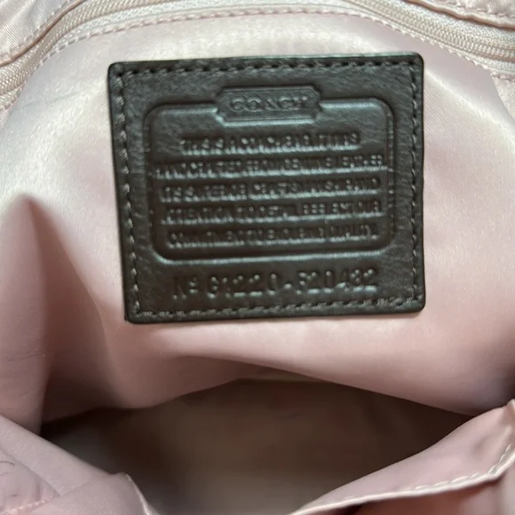 Coach Purse. - Picture 3 of 8